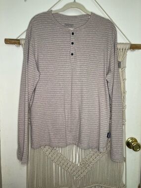 Patagonia Men's Long Sleeve Henley Button Up Shirt Casual Striped Size Medium
